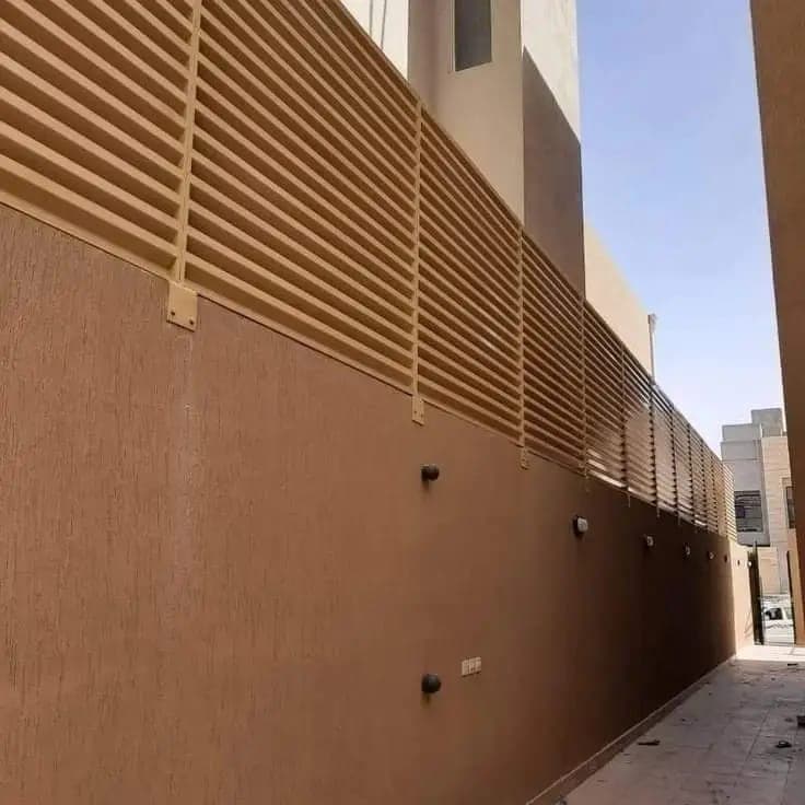 زيادة الخصوصية حول المنزل أو المنشأة